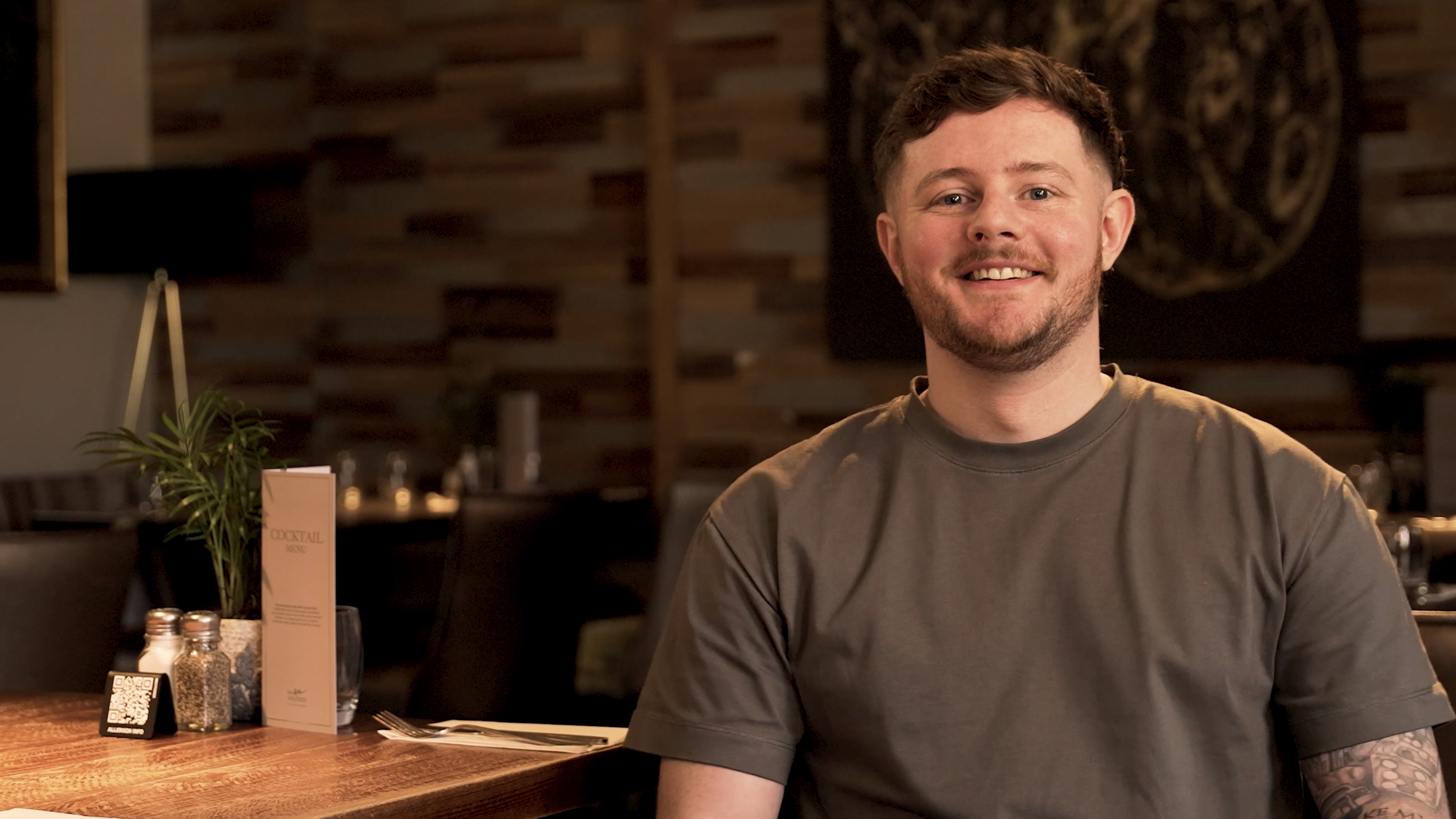 Watch Parogon's customer story with the Monotree employee app